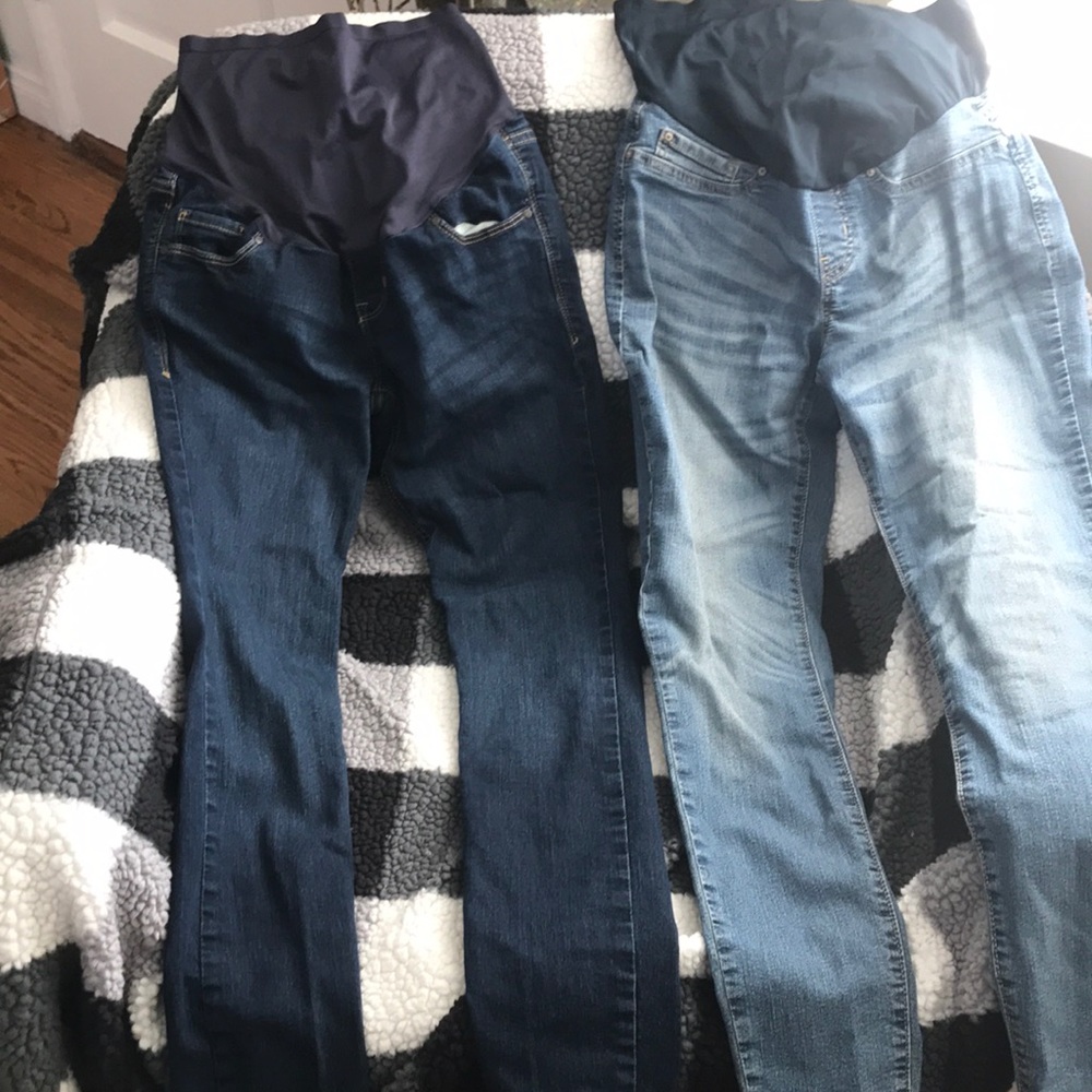 Maternity skinny jeans light wash and dark wash